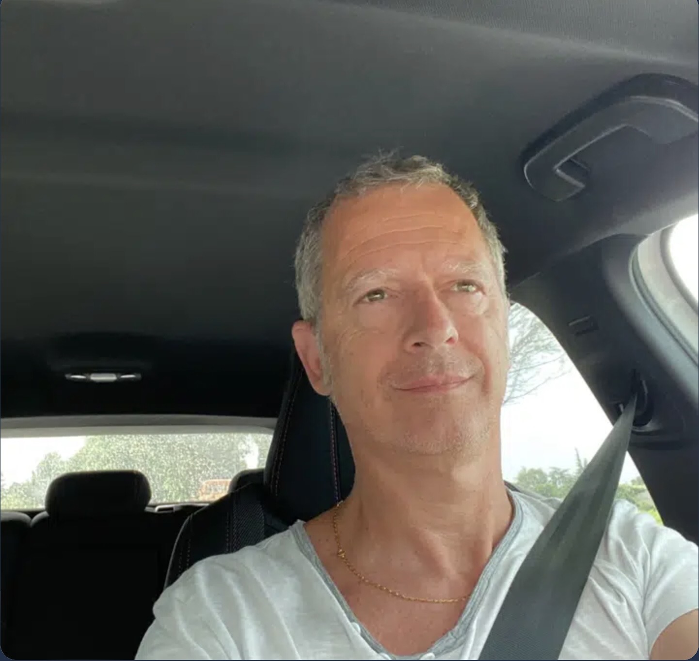 Perfil de Edmond, 55 años, trans escort en Camarles