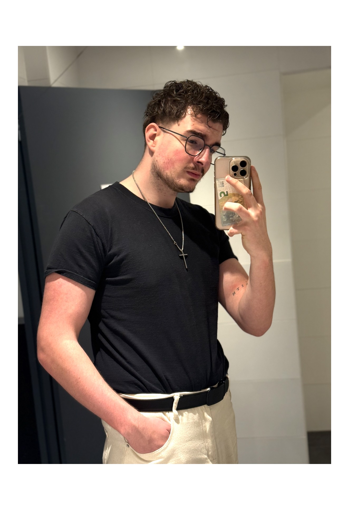 Perfil de Lyvan, 21 años, trans escort en Alcabón