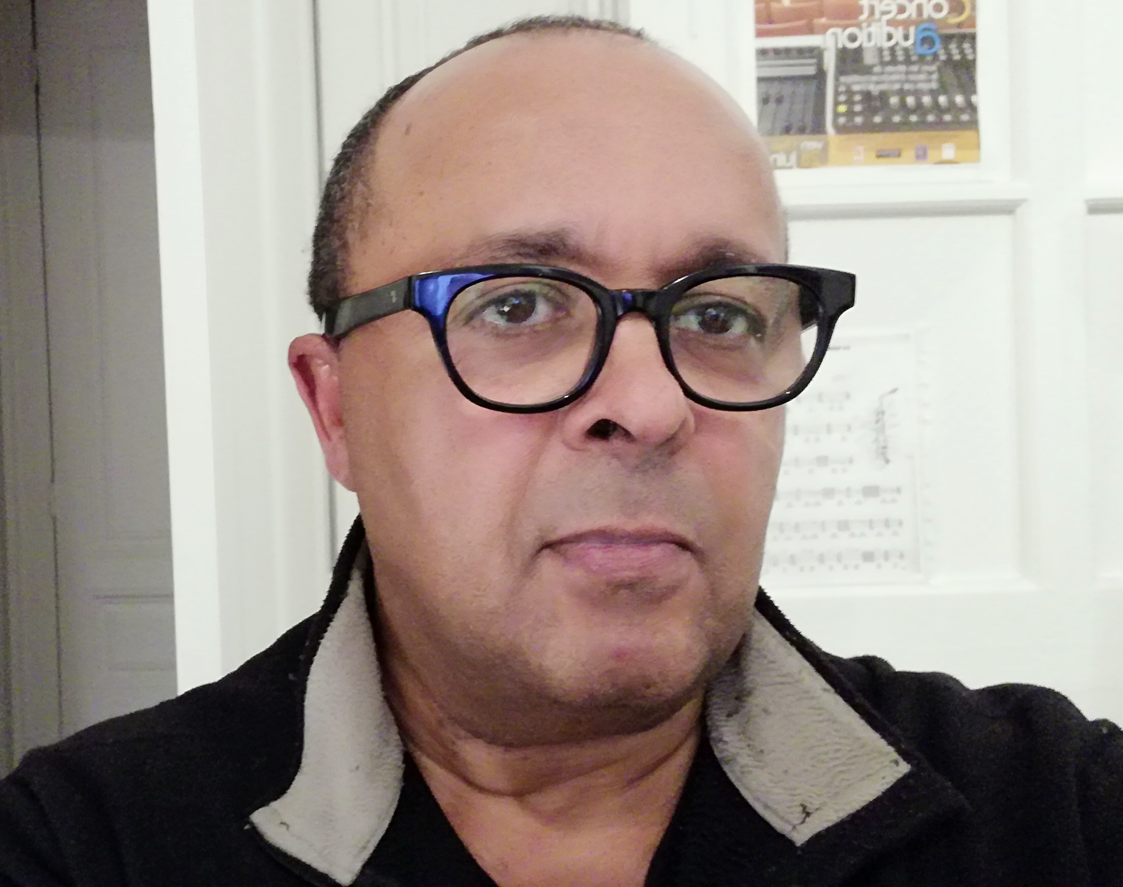 Perfil de Carles, 55 años, trans escort en Valderrebollo