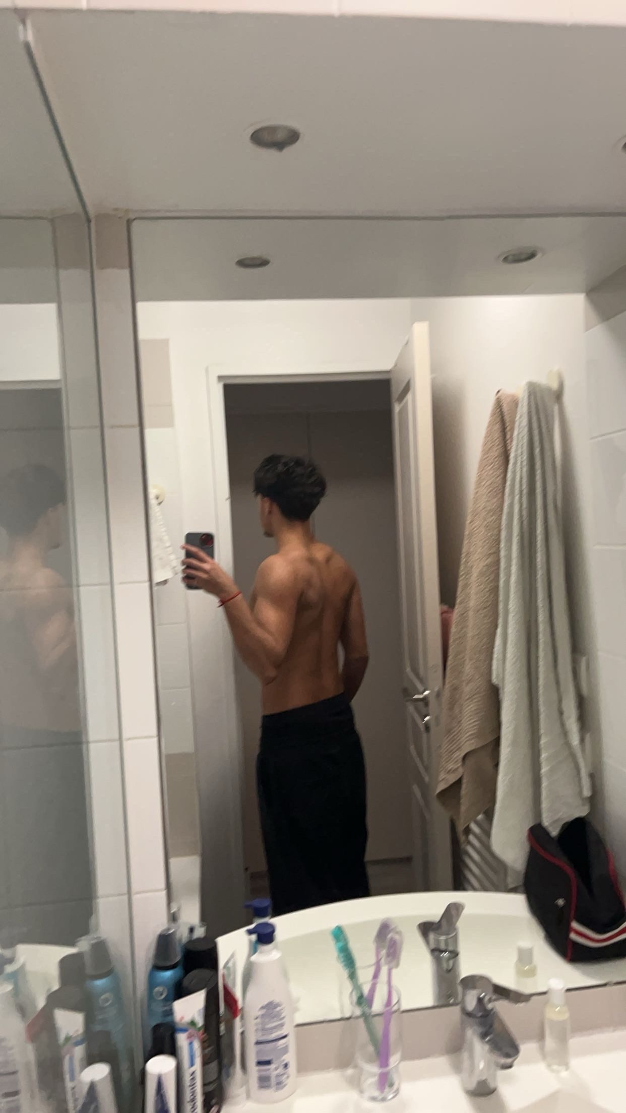 Perfil de Florian, 19 años, trans escort en Escalante