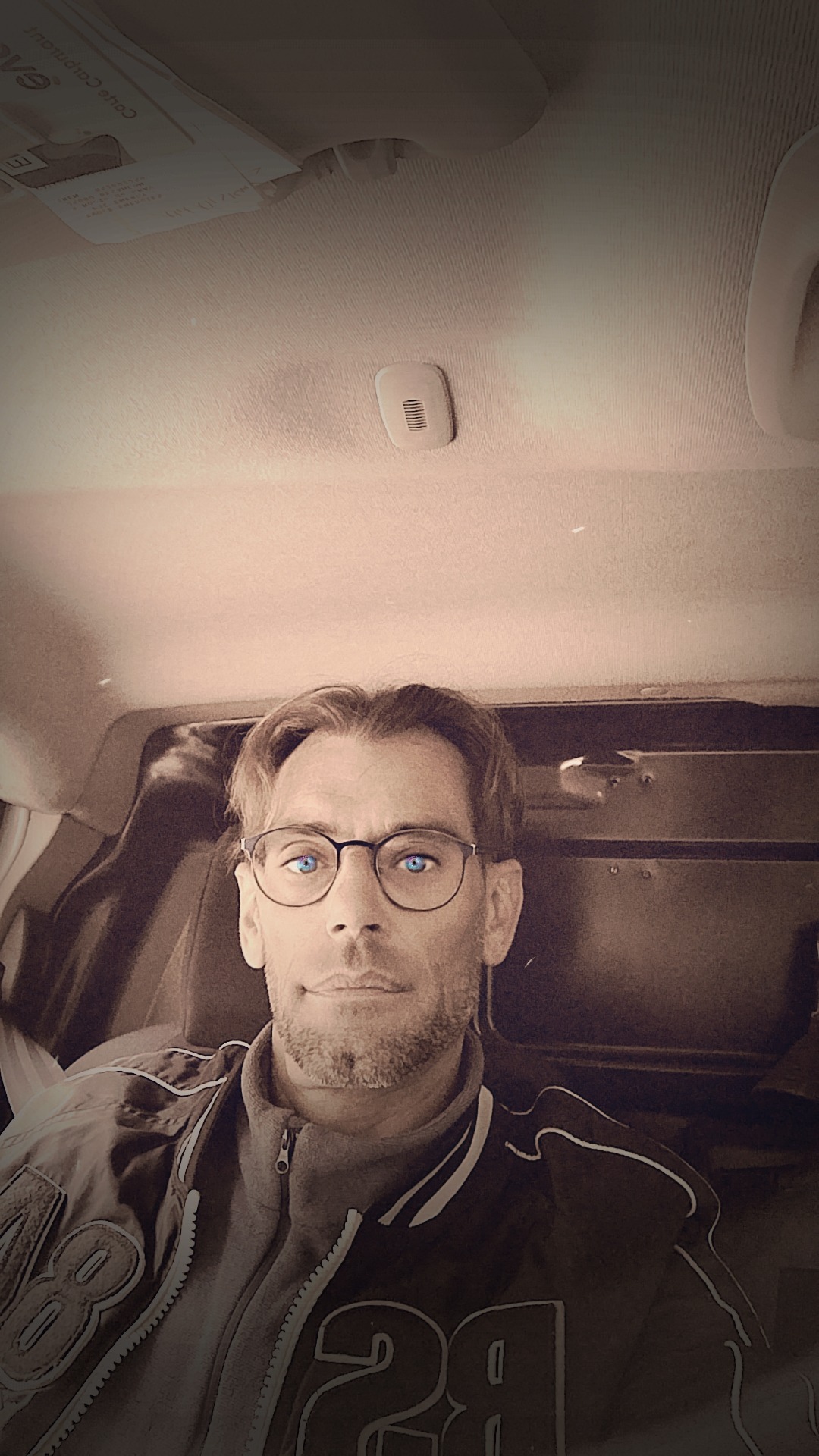 Perfil de Mesut, 46 años, trans escort en Entrena