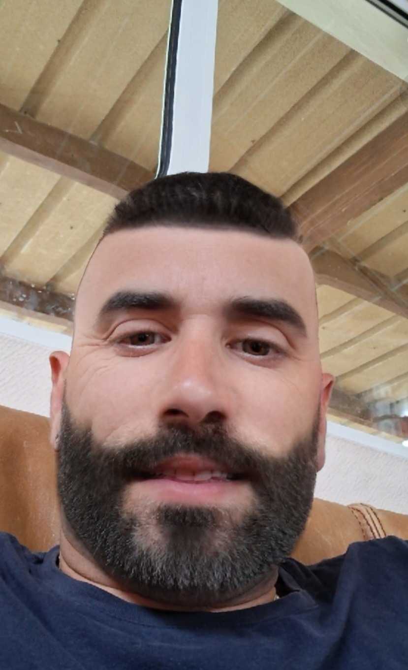 Perfil de Beny, 40 años, trans escort en Vianos