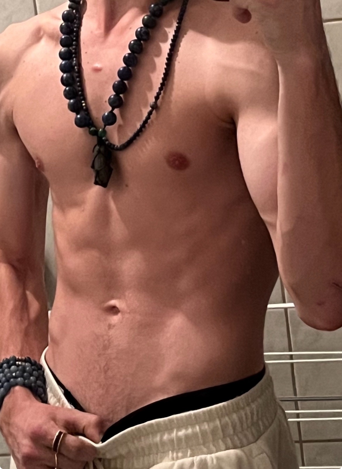Perfil de Nohann, 21 años, trans escort en Botorrita