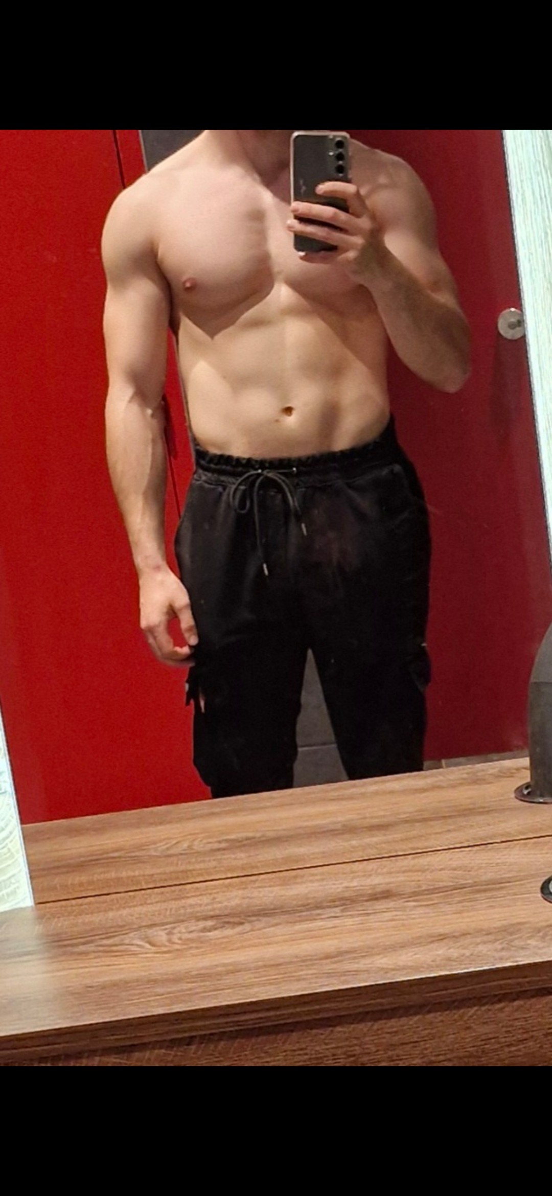 Perfil de Orlando, 25 años, trans escort en Parcent