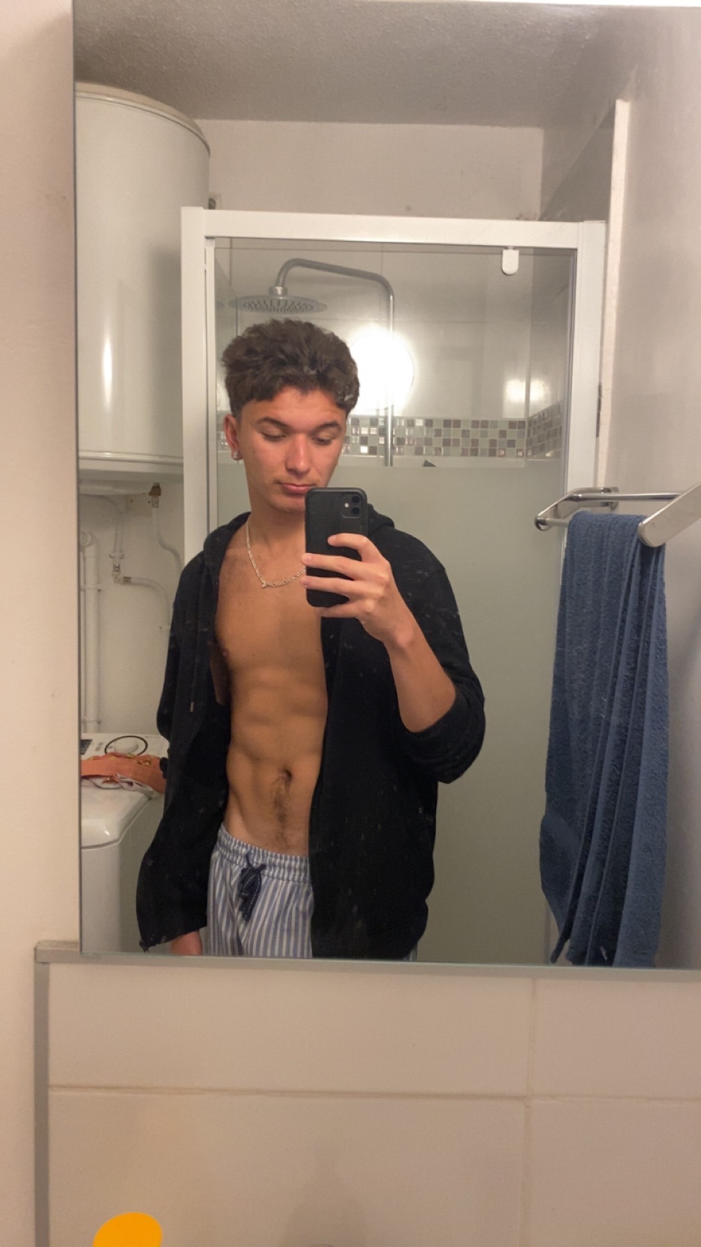 Perfil de Ladislas, 21 años, trans escort en Fresneña