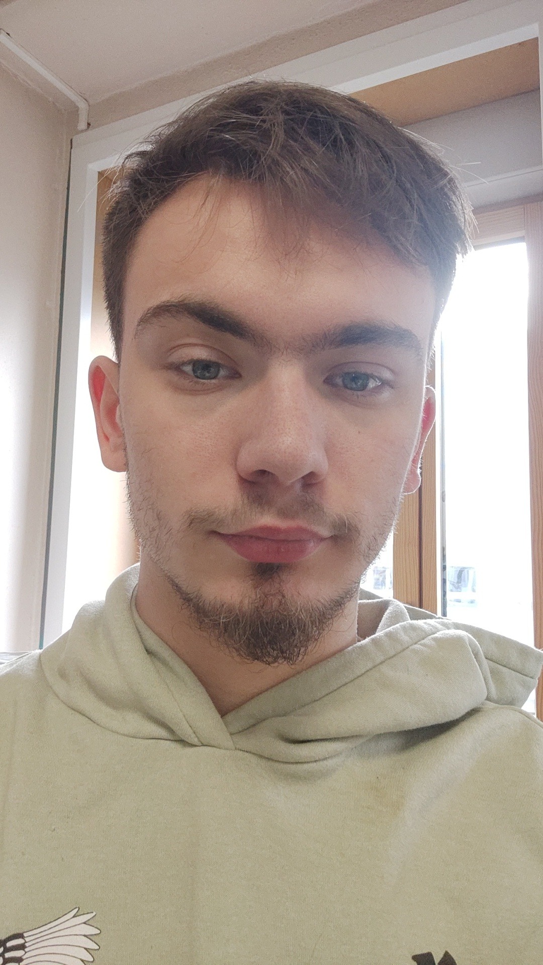 Perfil de Tennessy, 21 años, trans escort en Peque