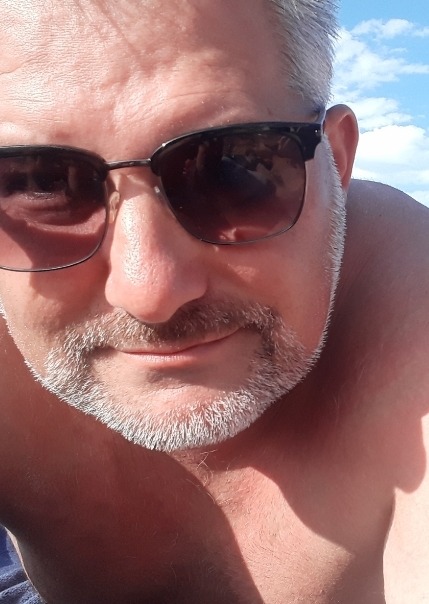Perfil de Yu, 51 años, trans escort en Bezares