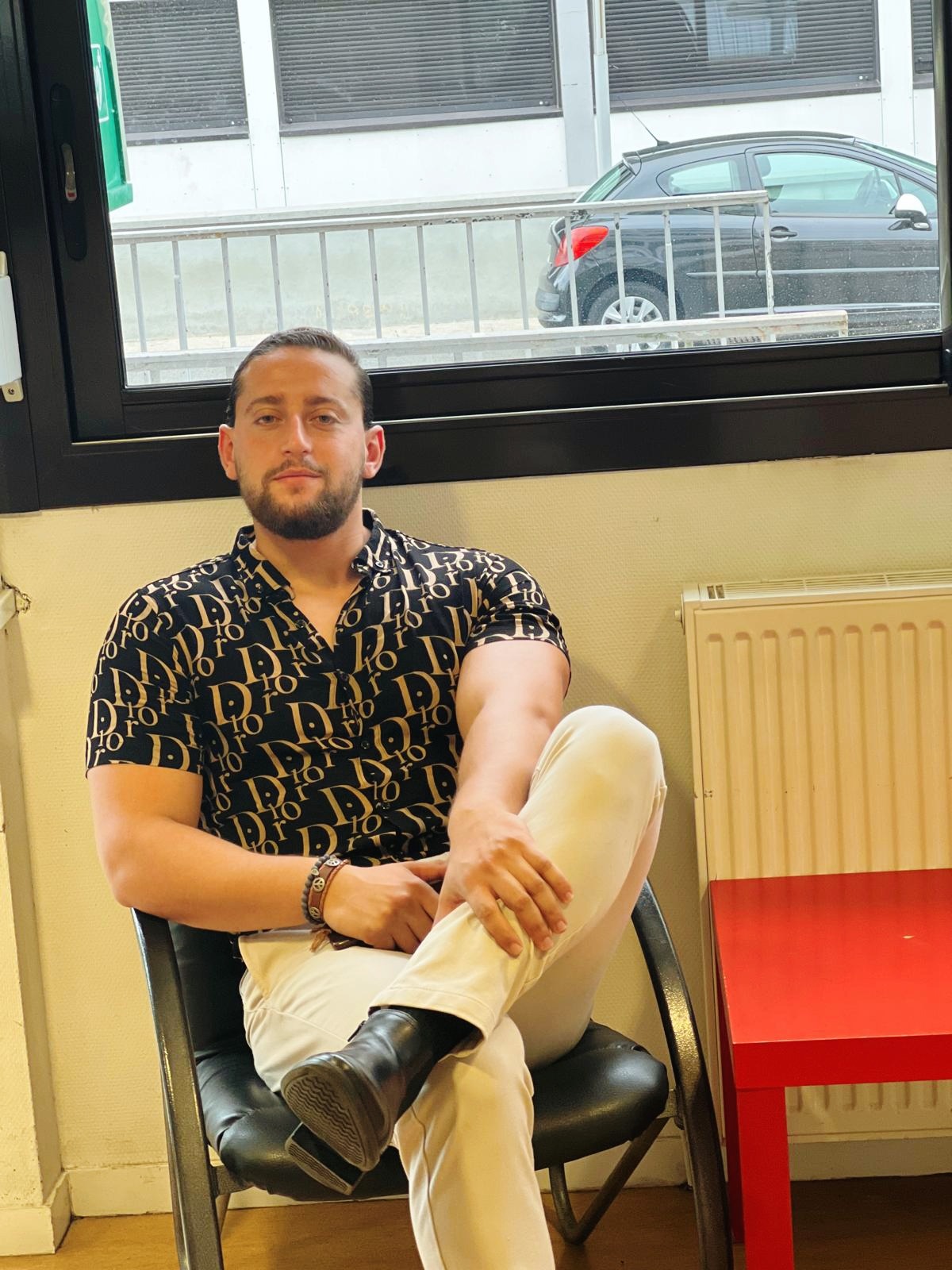 Perfil de Abdelrazak, 26 años, trans escort en Pobla de Segur, la