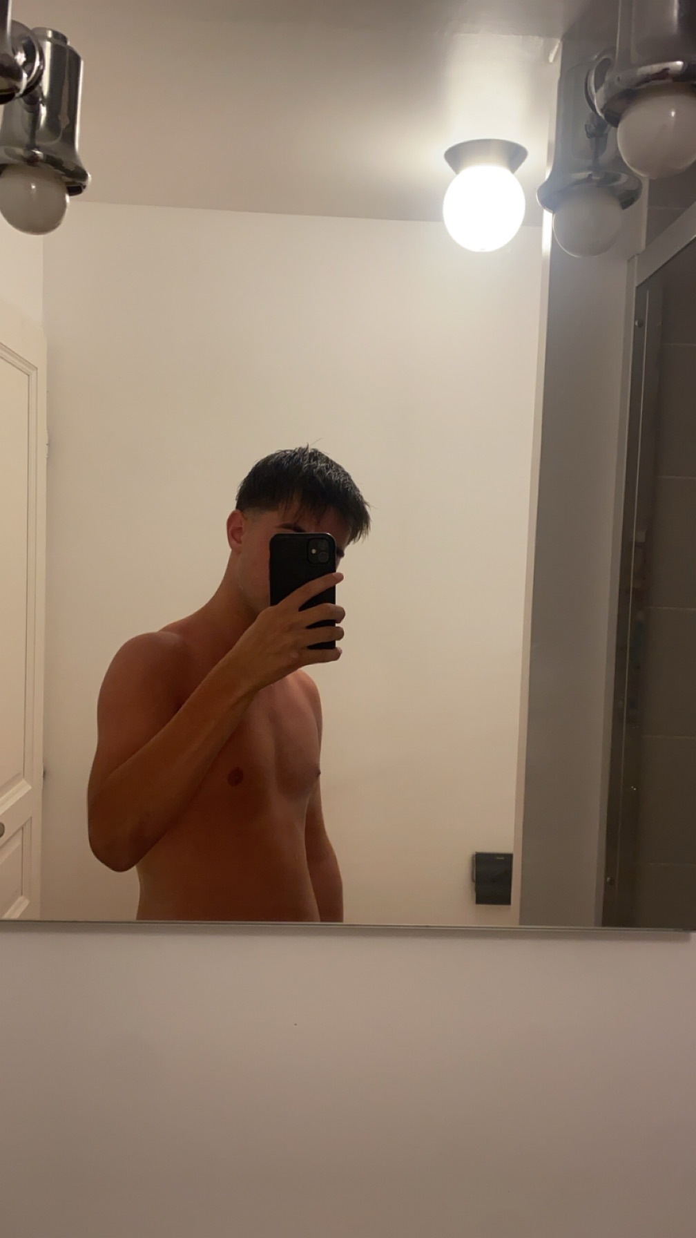 Perfil de Ala-eddine, 19 años, trans escort en Matalebreras