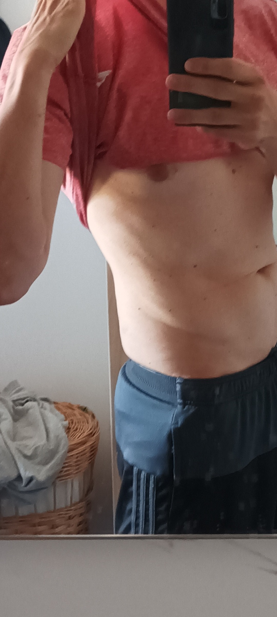 Perfil de Santhosh, 42 años, trans escort en Iznatoraf