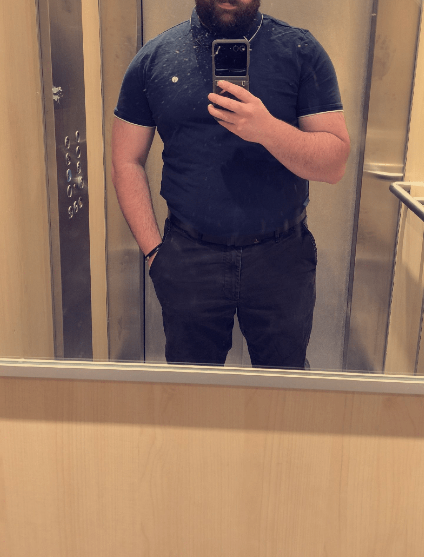 Perfil de Maé, 27 años, trans escort en Liendo