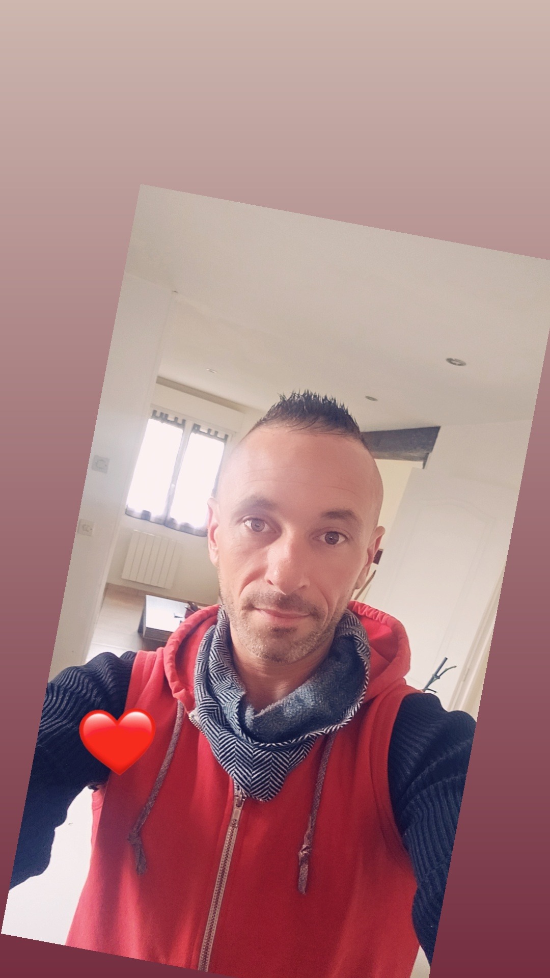 Perfil de Menzo, 37 años, trans escort en Gemuño