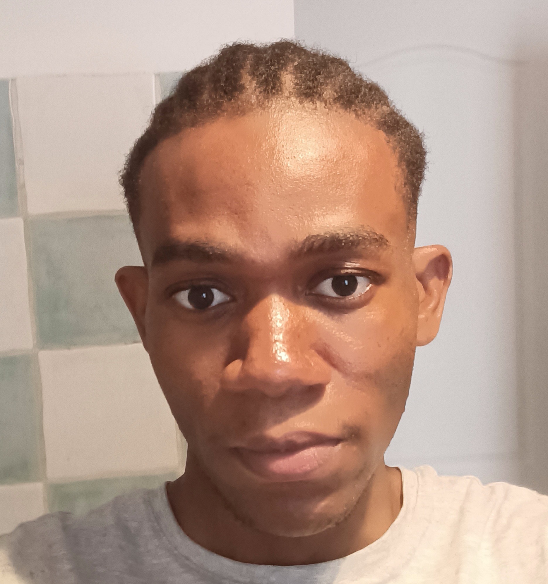 Perfil de Kaan, 24 años, trans escort en Pepino