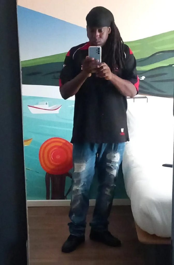 Perfil de Derick, 43 años, trans escort en Cimballa