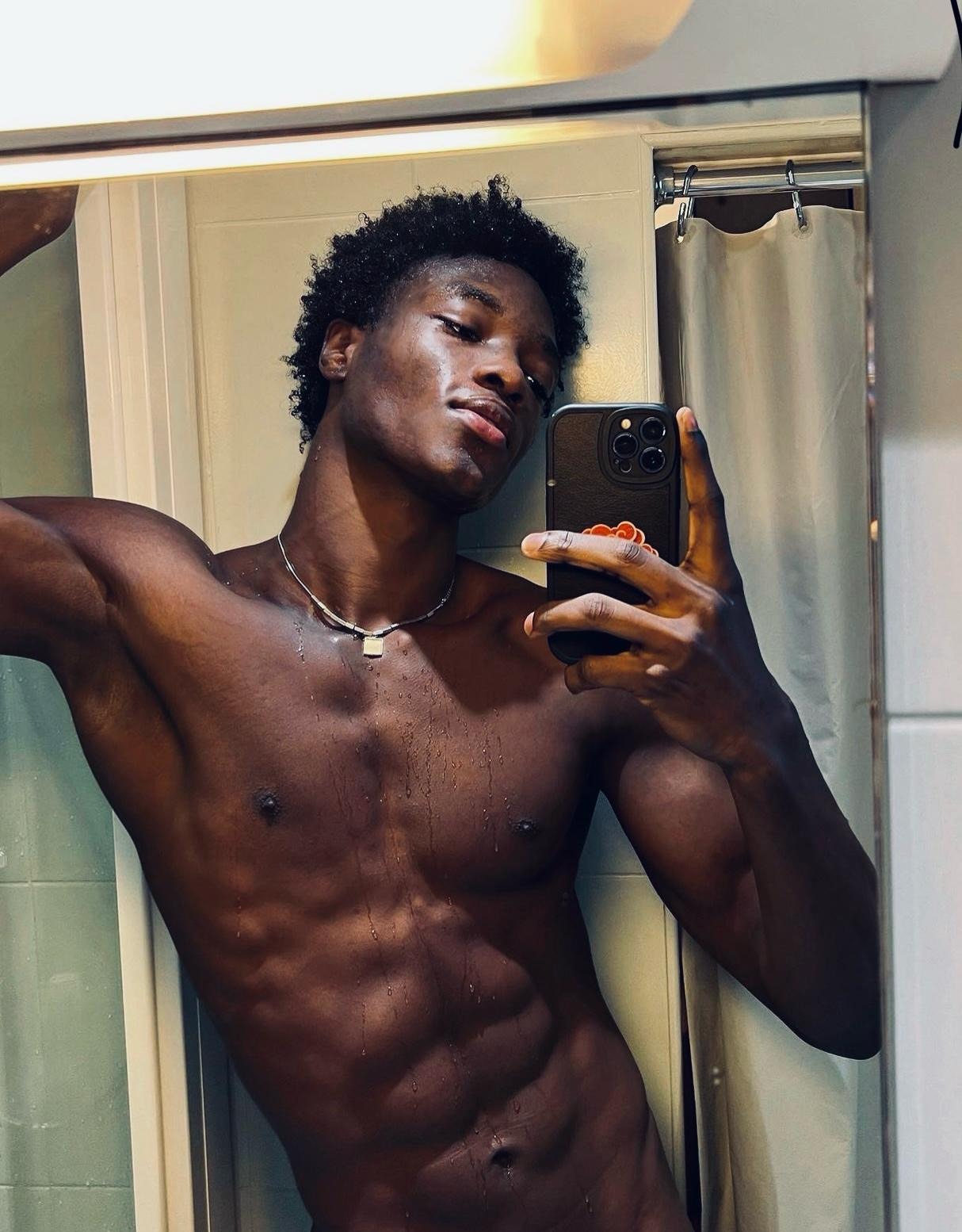 Perfil de Souleiman, 27 años, trans escort en Fabara
