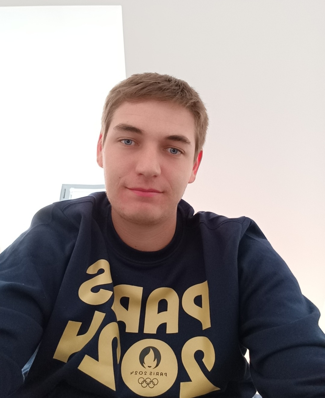 Perfil de Petru, 22 años, trans escort en Hontanas