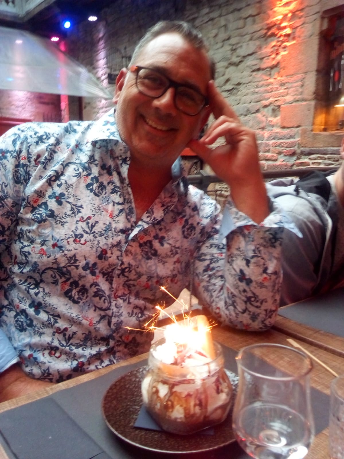 Perfil de Dusan, 46 años, trans escort en Pravia