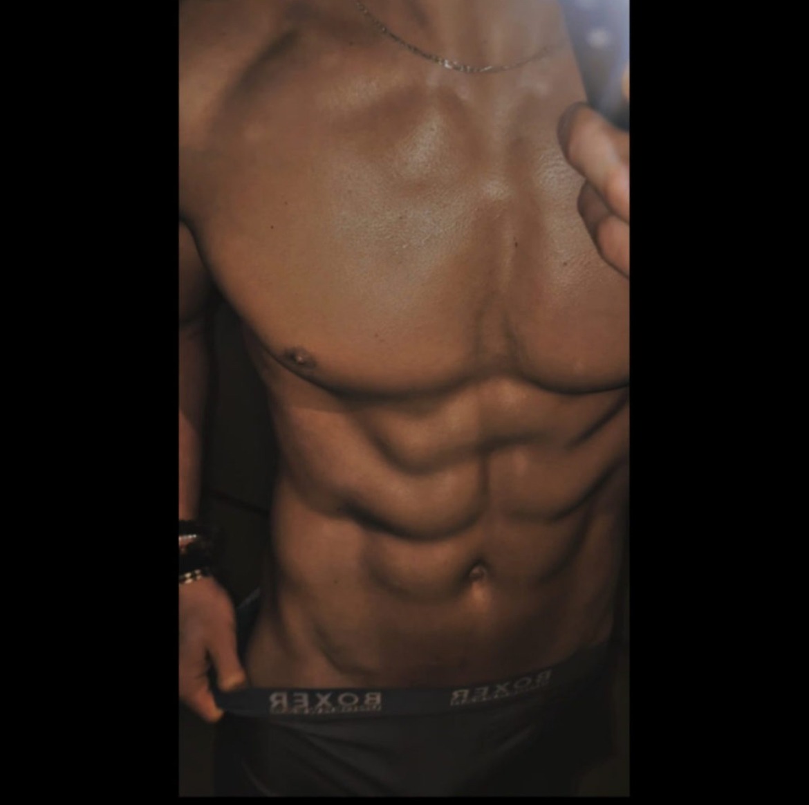 Perfil de Hatim, 24 años, trans escort en Poblets, els