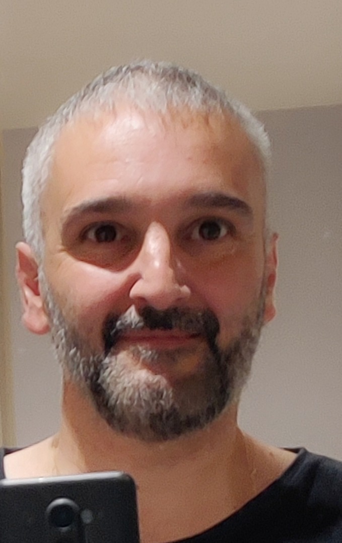 Perfil de Anzo, 48 años, trans escort en Peque