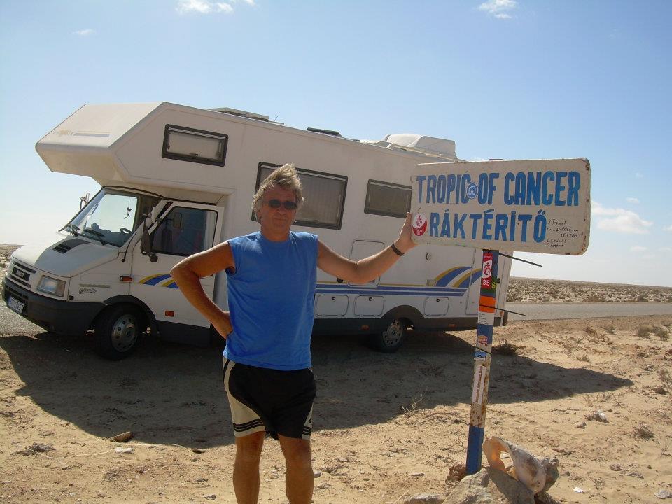 Perfil de Jonah, 55 años, trans escort en Fuentes de Valdepero