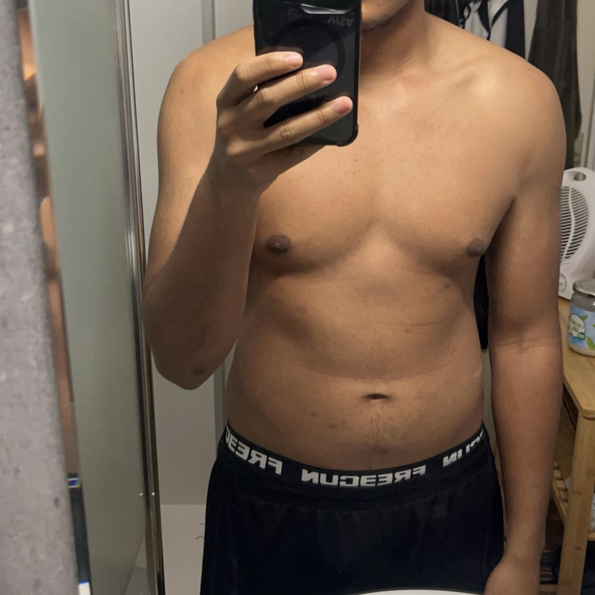 Perfil de Pierre-amaury, 21 años, trans escort en Yaiza