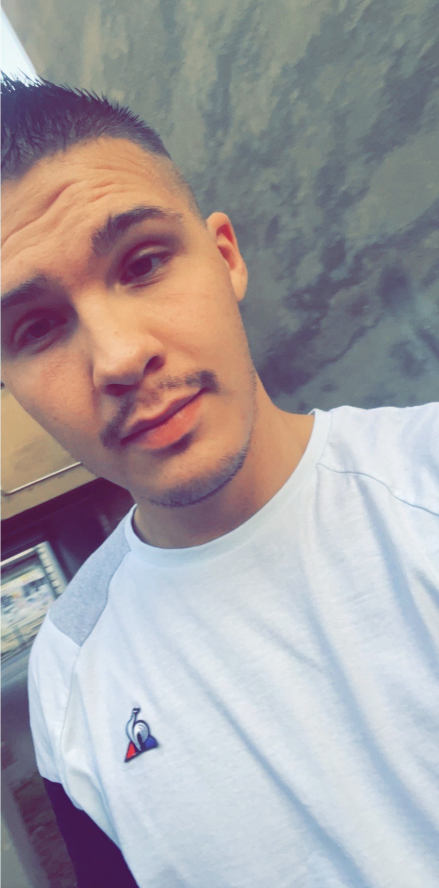 Perfil de Henri-claude, 25 años, trans escort en Avión