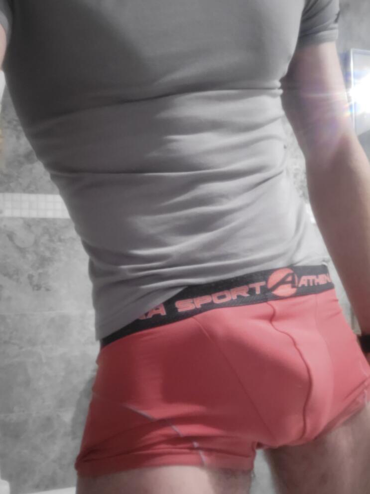 Perfil de Phuoc, 40 años, trans escort en Hormilla
