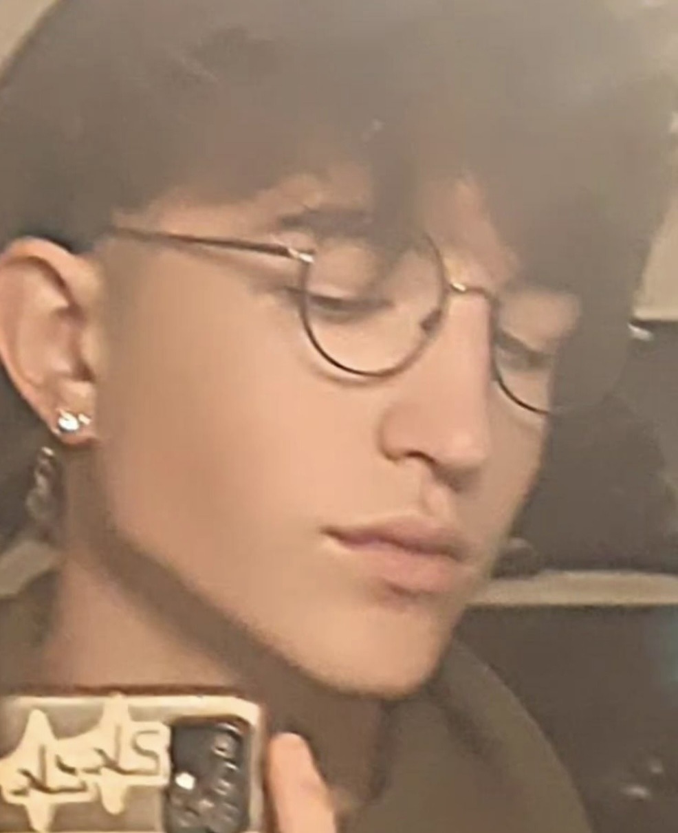 Perfil de Amadeo, 19 años, trans escort en Villafuerte